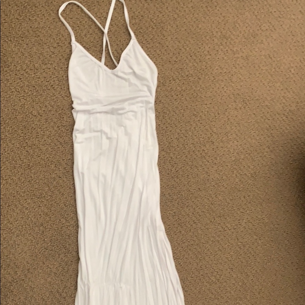 White maxi dress